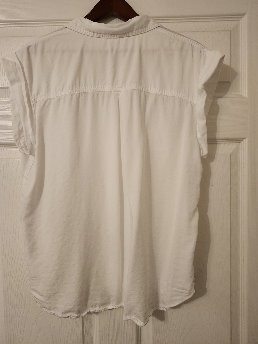 Calvin Klein Jeans White Short Sleeve Vacation Button Up Shirt - Picture 3 of 9